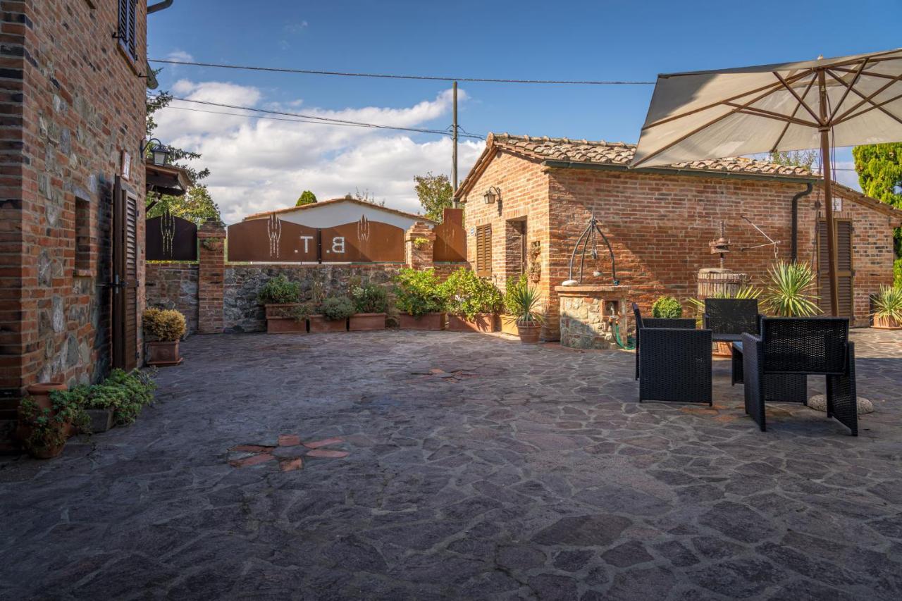 Borgo Terrosi Bed & Breakfast Sinalunga Exterior foto