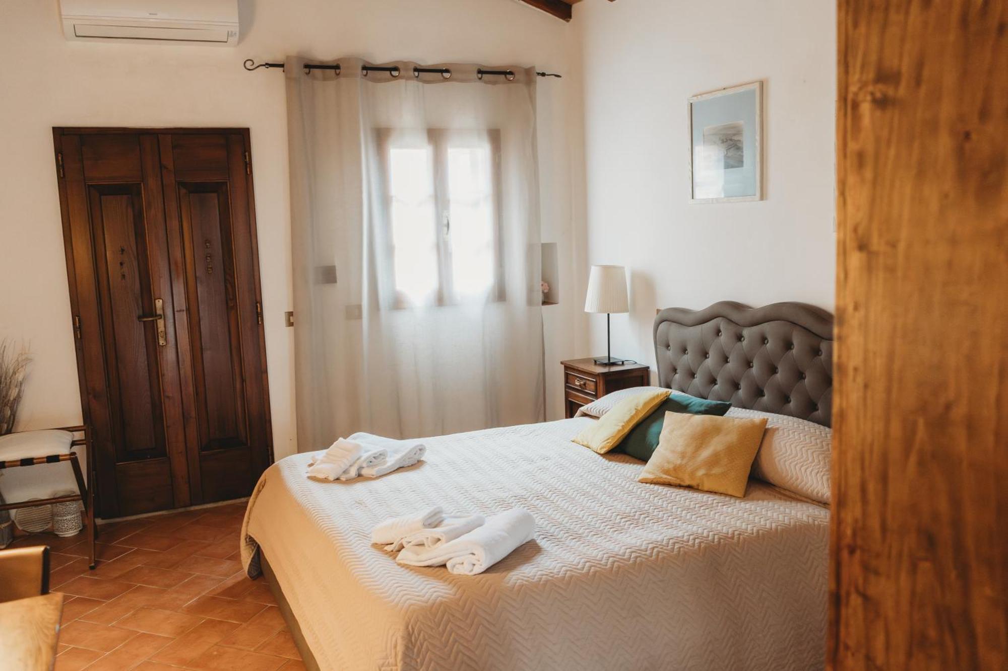 Borgo Terrosi Bed & Breakfast Sinalunga Exterior foto